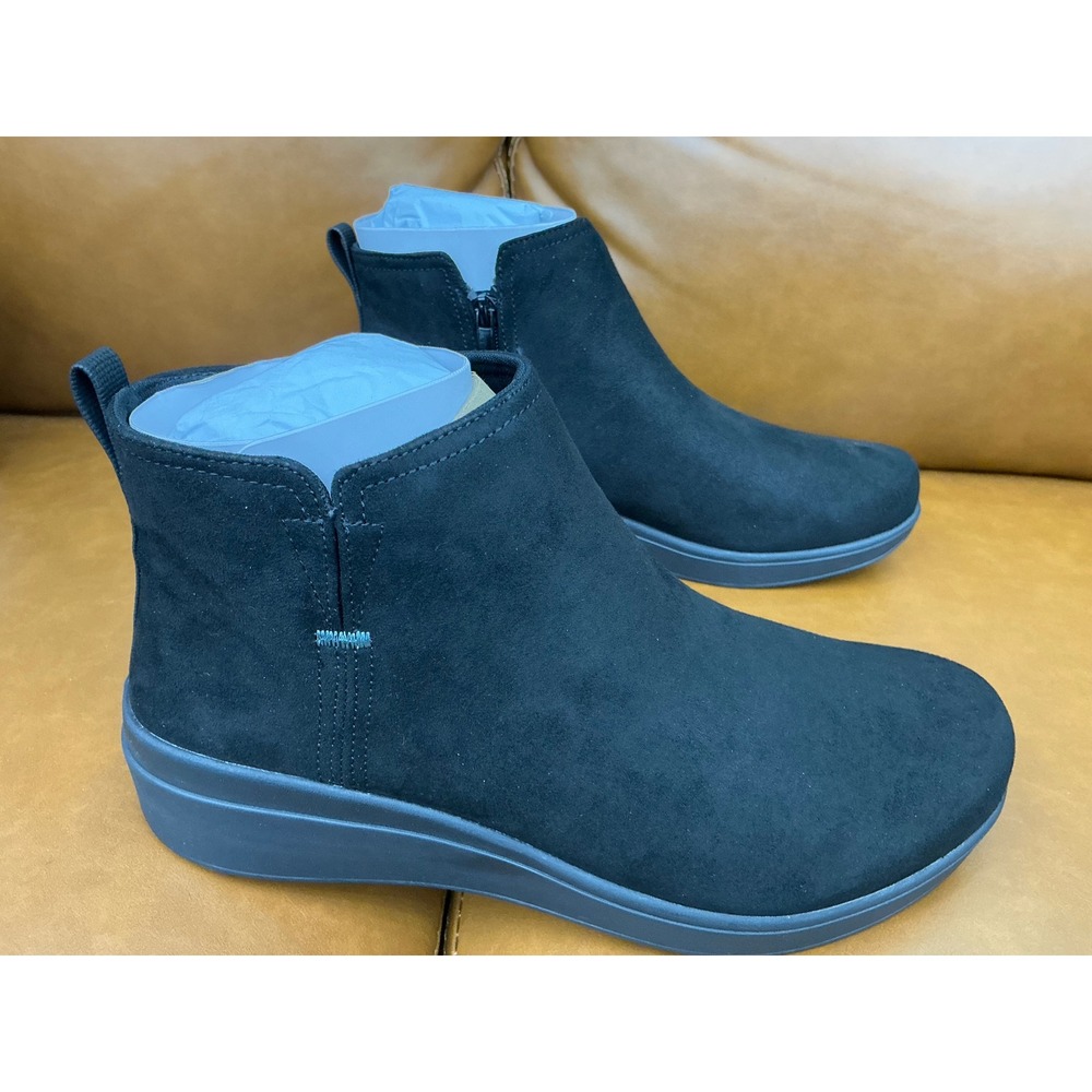 Ryka Lovely Wedge Ankle Boots Womens 10W Black New Water Repellent Faux Suede